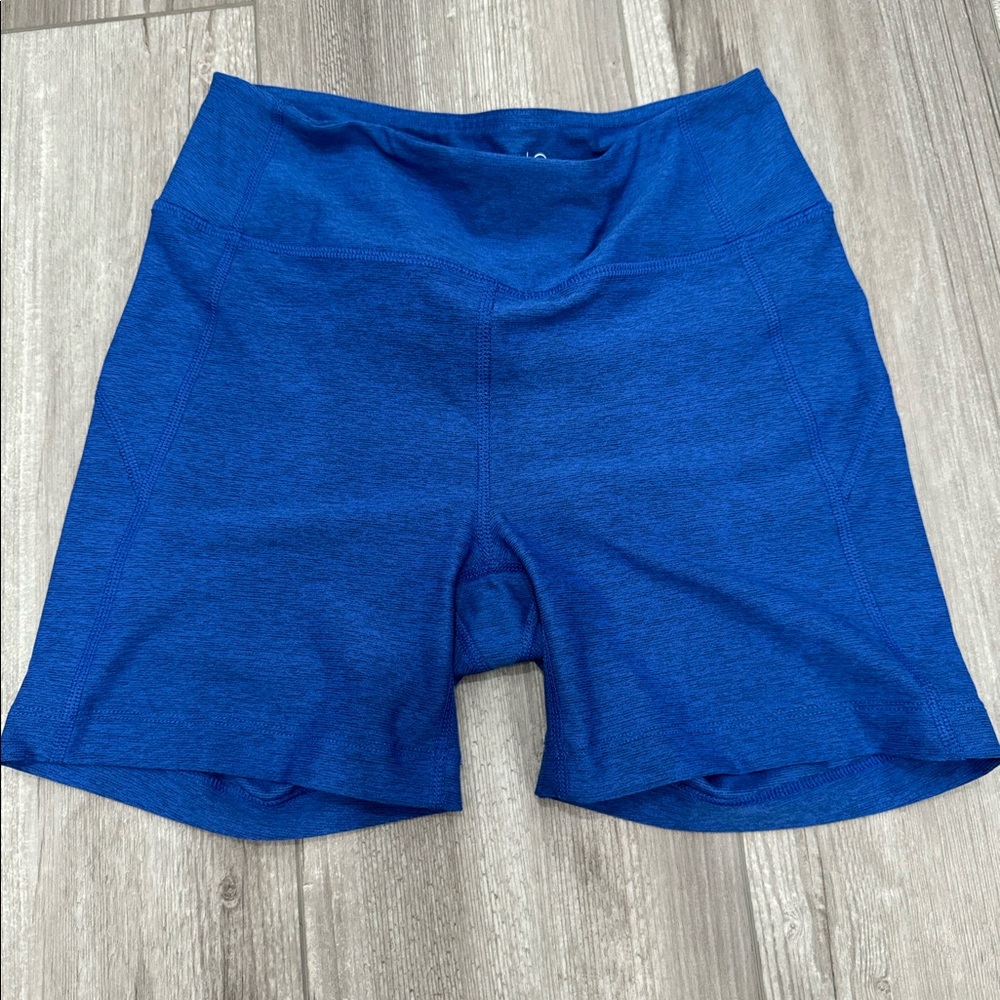Outdoor Voices biker shorts